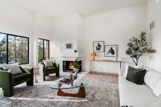 441 E San Jose Ave Unit 304, Burbank, CA 91501