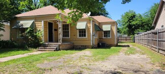 609 Idylwood Dr, Longview, TX 75602