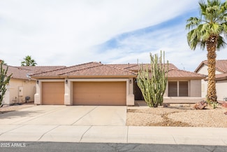4020 W Menadota Dr, Glendale, AZ 85308