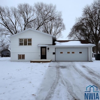 507 12th St, Onawa, IA 51040