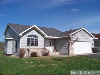 551 12th St, Albany, MN 56307