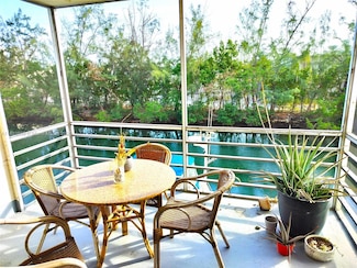 3660 NE 166th St Unit 302, North Miami Beach, FL 33160