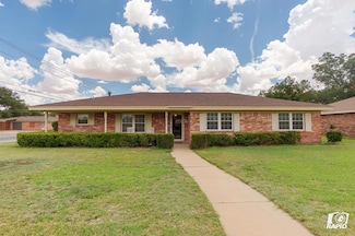 2801 Haynes Dr, Midland, TX 79705
