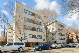 7616 N Marshfield Ave Unit 408, Chicago, IL 60626