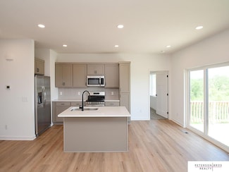 14802 Bruning St, Bennington, NE 68007