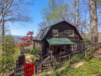 464 Hickory Hollow Rd, Franklin, NC 28734