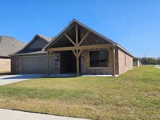 10893 S 277th East Ave, Coweta, OK 74429