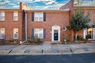 507 Cambridge Place Dr, Little Rock, AR 72227