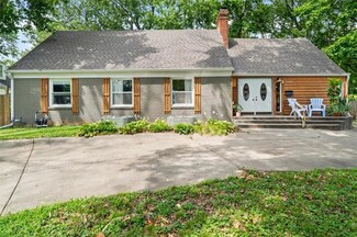 7416 Highland Ave, Kansas City, MO 64131