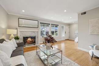 823 Peary Ln, Foster City, CA 94404