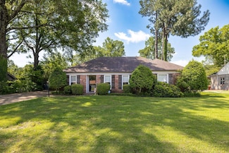 5351 Quince Rd, Memphis, TN 38119