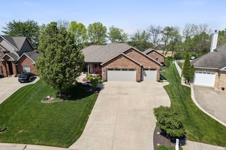 770 N Admirals Pointe Dr, Lafayette, IN 47909