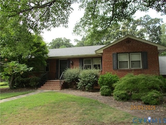 126 Beverly Rd, Ashland, VA 23005