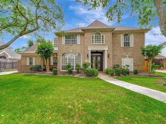 1918 Winter Knoll Way, Houston, TX 77062