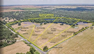 Gathings Ave, Covington, TX 76636
