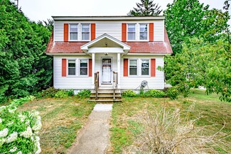 17 Berry St, Brunswick, ME 04011