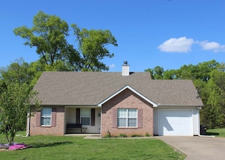 1302 Lyndsey Ridge Dr, La Vergne, TN 37086