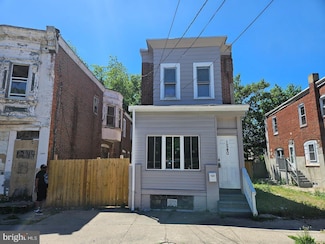 1240 Chase St, Camden, NJ 08104