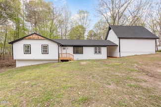 5700 Meadowlark Ln, Raleigh, NC 27610