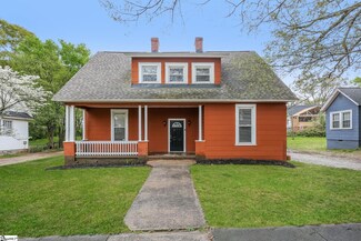 18 Woodside Ave, Greenville, SC 29611