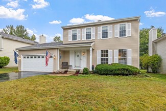 1021 W Shedron Way, Lombard, IL 60148