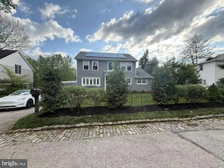 622 Walnut Ln, Haverford, PA 19041