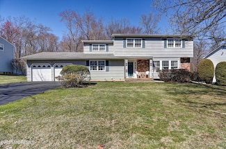 23 Floyd Wyckoff Rd, Morganville, NJ 07751