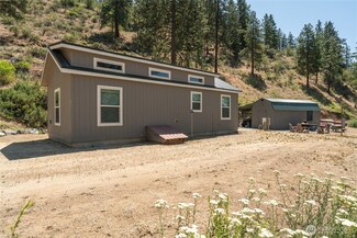 968 Cagle Gulch Rd, Chelan, WA 98816