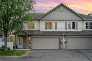 13525 Partridge Cir NW, Andover, MN 55304