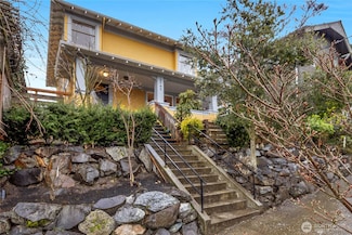 2762 S Washington St, Seattle, WA 98144