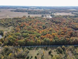 000 County Rd 1625 N, Cisne, IL 62823