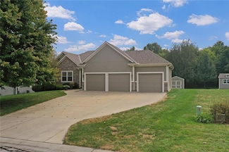 15373 Bradfort Ct, Basehor, KS 66007