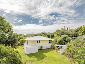 45-3345 Ulu St, Honokaa, HI 96727