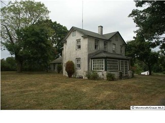 32 Olde Noah Hunt Rd, Millstone Township, NJ 08510