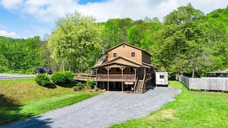 26 Fred Smith Rd, Tuckasegee, NC 28783