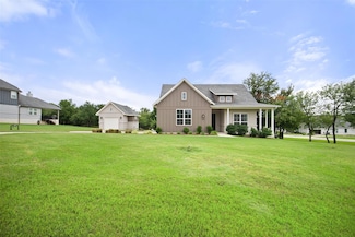127 Buteo St, Cedar Creek, TX 78612