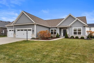 1108 English Oak Dr, Champaign, IL 61822