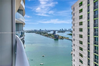 488 NE 18th St Unit 3204, Miami, FL 33132