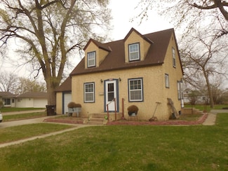 905 S 2nd St, Albion, NE 68620