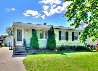 111 Autumnwood Dr, Buffalo, NY 14227