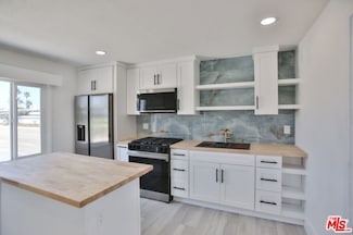 17165 Pacific Coast Hwy Unit D4, Sunset Beach, CA 90742