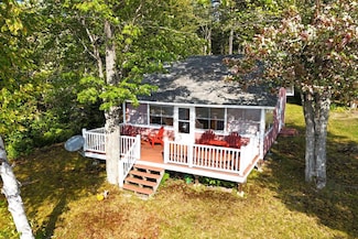 567 Phinney Farm Rd, Lincoln, ME 04457