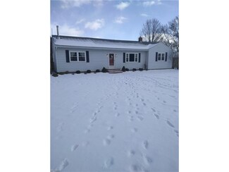 20579 Foster Rd, Wellington, OH 44090