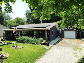 905 E Pennsylvania Ave, Urbana, IL 61801