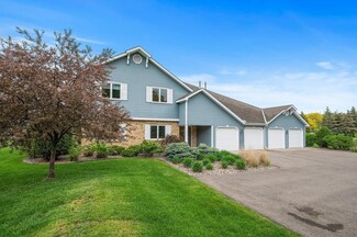 7320 Hames Way, Eden Prairie, MN 55346
