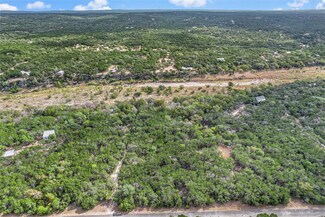 401 Days End Rd, Wimberley, TX 78676