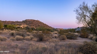 8743 E Russell St, Mesa, AZ 85207