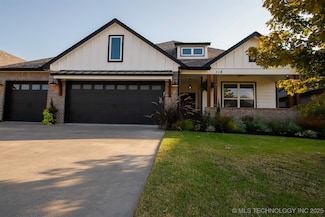 118 W 130th Place S, Jenks, OK 74037