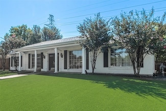 645 Lewis Dr, Hurst, TX 76054