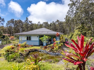113927 Liona St, Volcano, HI 96785